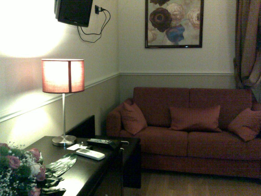 Hotel Everest Inn Roma Exterior foto