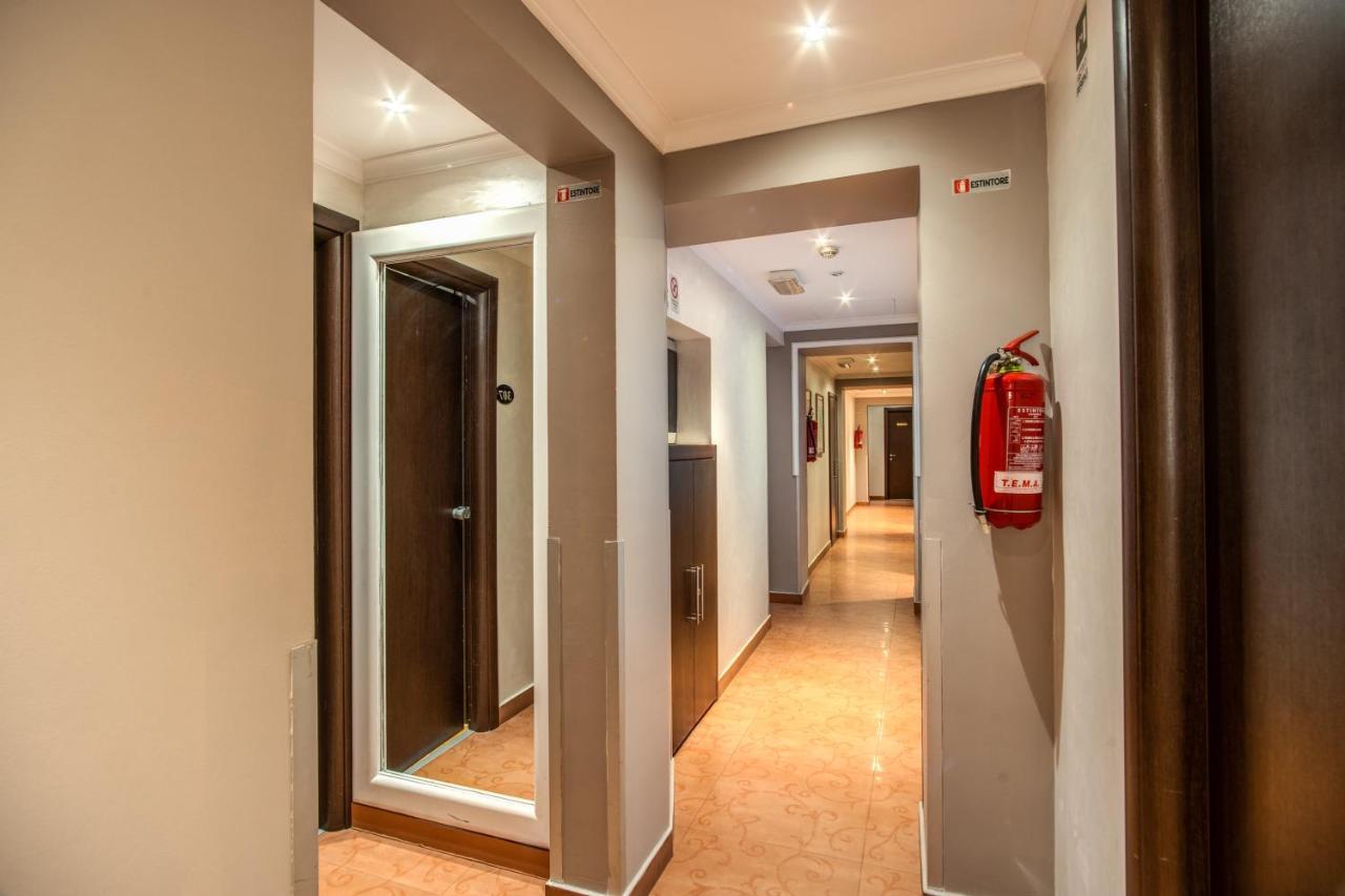 Hotel Everest Inn Roma Exterior foto