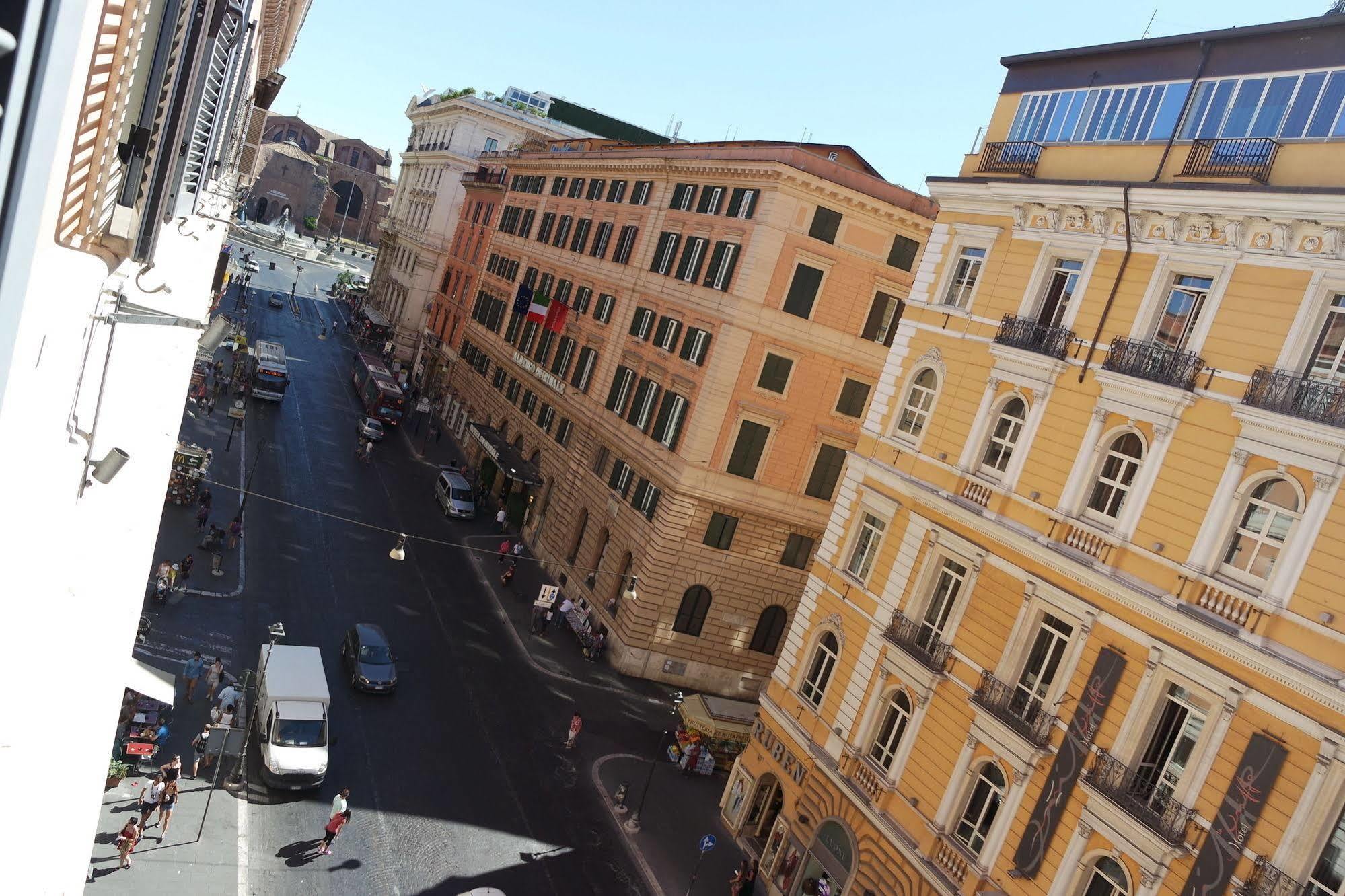 Hotel Everest Inn Roma Exterior foto